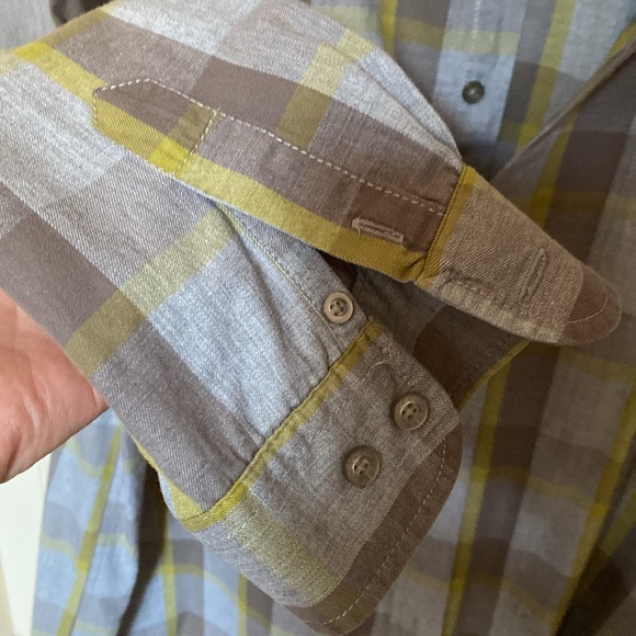 CALVIN KLEIN MEN’S SHIRT SIZE L/G . - Picture 5 of 9